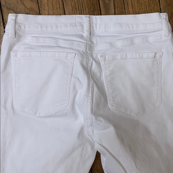 LOFT White Skinny Jeans Size 28/6 Like New - Picture 9 of 9
